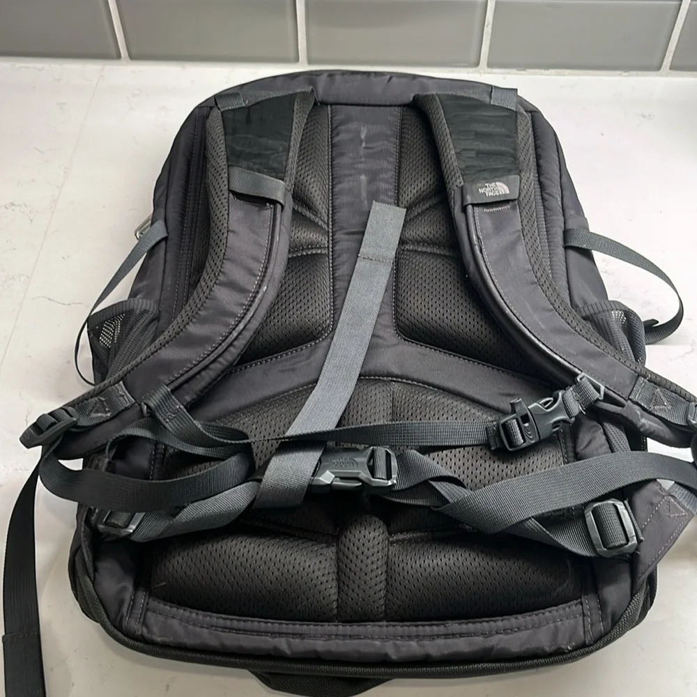 The NorthFace Recon Women Backpack Gray‎ and Blue